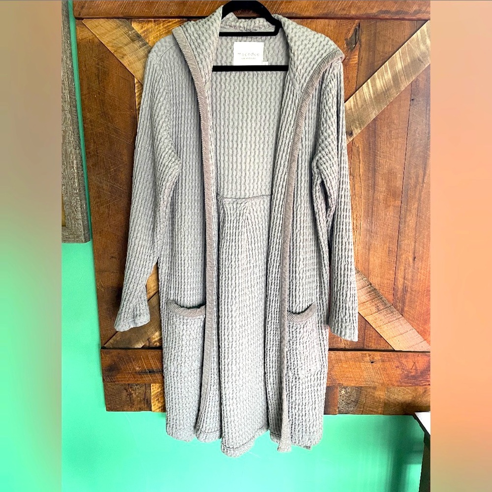 Mododoc gray cotton coat with hood. Size L